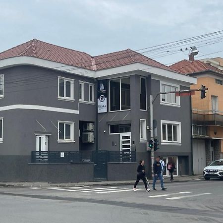 Arcgroup Medical Διαμέρισμα Oradea Εξωτερικό φωτογραφία